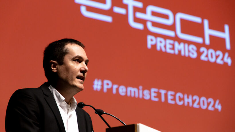 Albert Alemany, president de l'AENTEG, en el discurs inaugural de l'edició dels Premis E-TECH 2024
